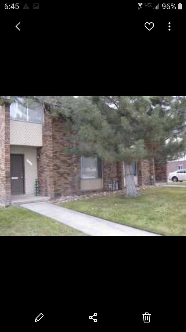 Building Photo - 504 W 1720 N Unit 504