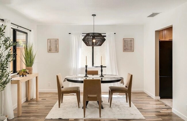 Photo - 28061 Thorup Ln