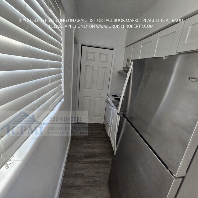 Photo - $995 Deposit w/ approved credit on this Gr...