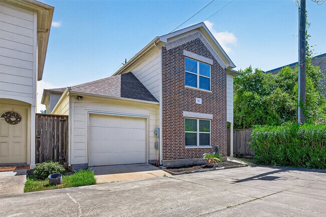 5951 S Loop E Unit 38