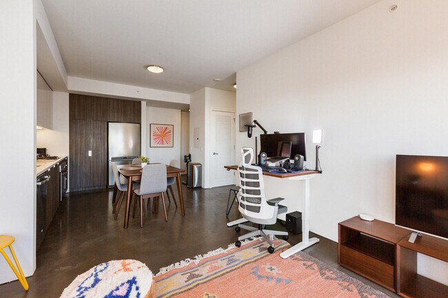 18 10th St Unit SI FL18-ID278481P