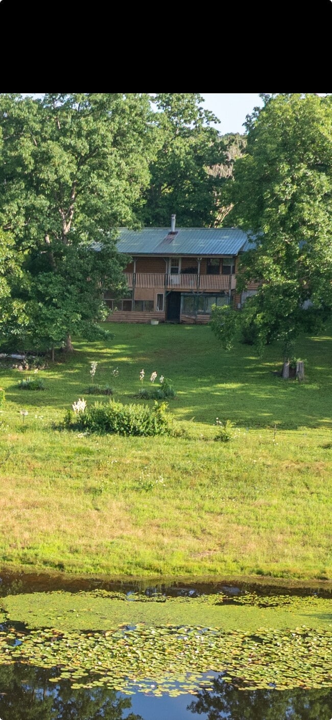 Building Photo - 113 State Park Rd Rental
