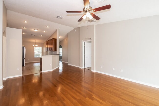 Photo - 16247 Magnolia Grove Way