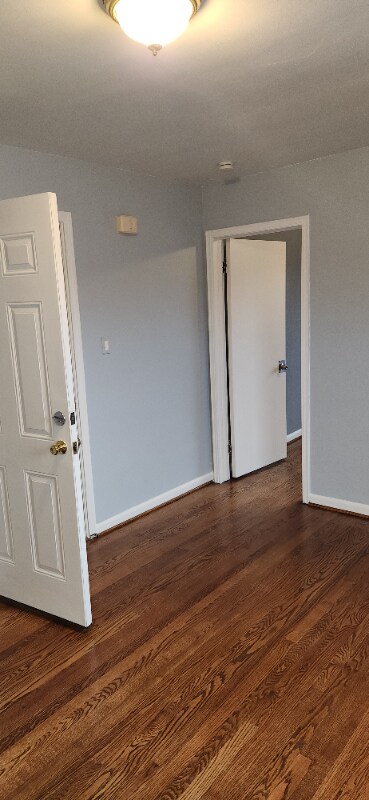 Photo - 24930 W Outer Dr Unit 4