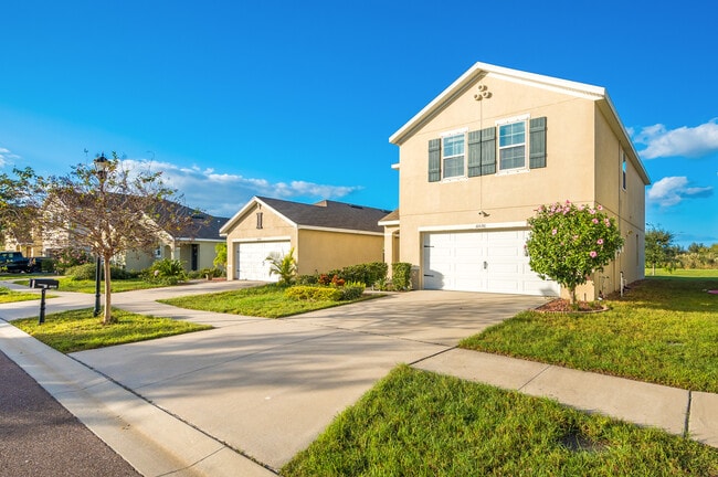 Photo - 10530 Whispering Hammock Dr