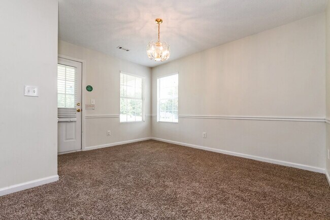 Photo - 155 Akers Lake Dr