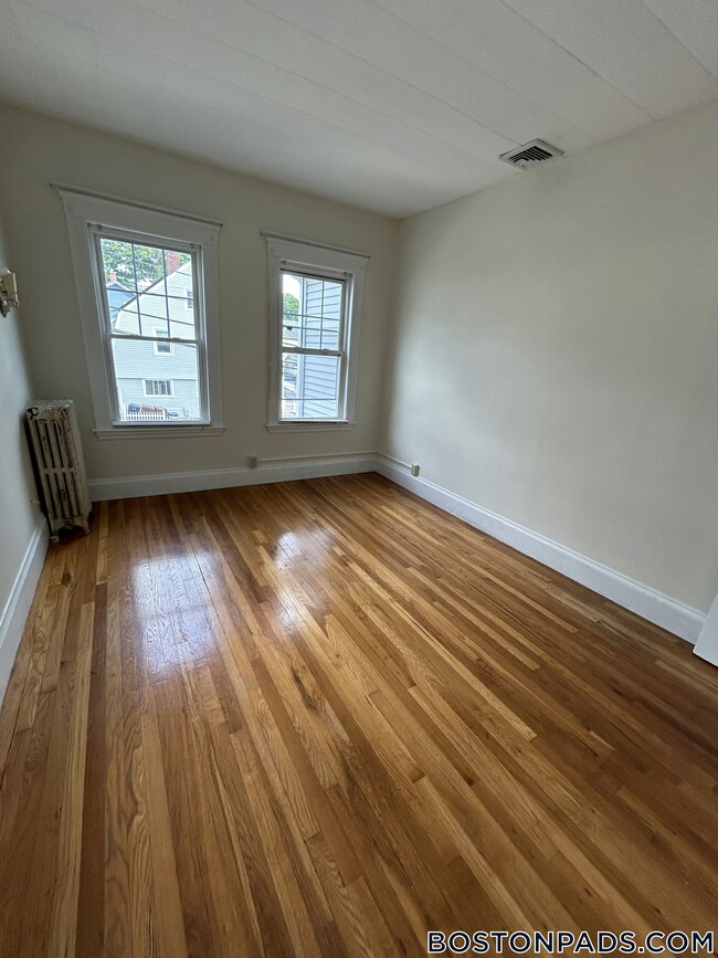 Photo - 30 Lawrence St Unidad 2