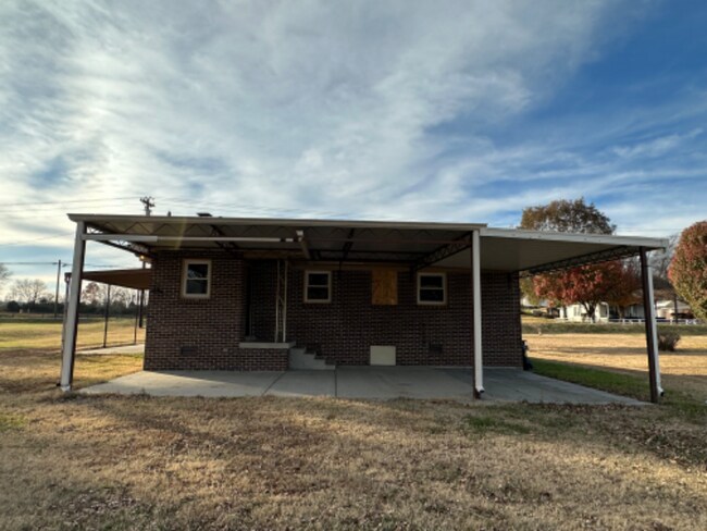 Photo - 8972 Horton Hwy