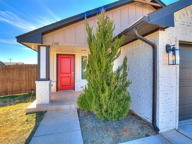 Photo - 2508 NW 199th St