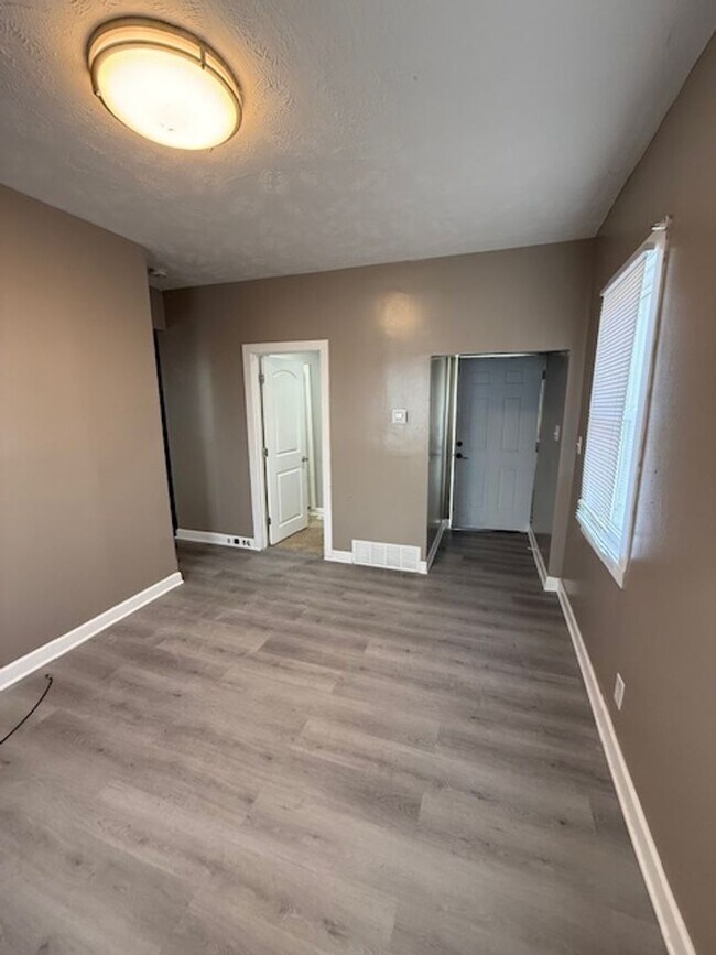 Photo - 721 Pierce St Unit Back