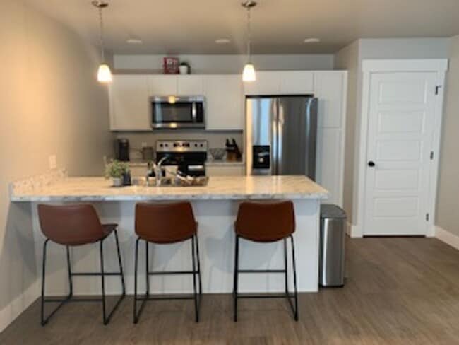 Building Photo - Elysian Road Triplex Unit 201 Rental