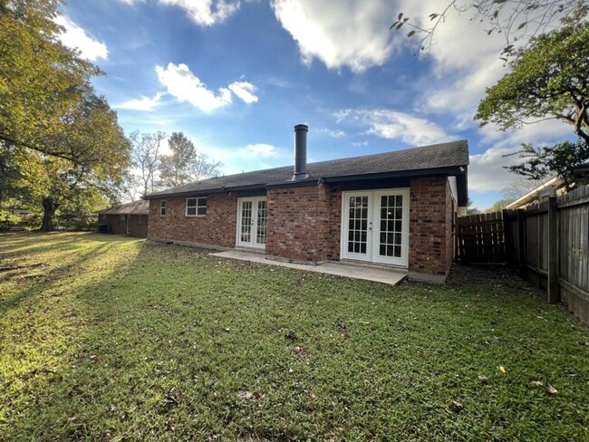 Photo - Beautifully Renovated 3BR Home in a Quiet Baton Rouge Neighborhood