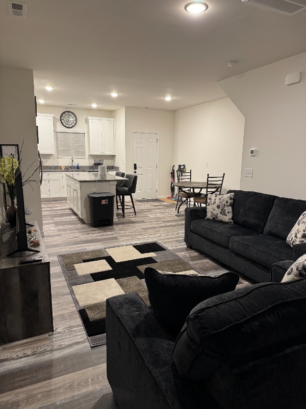 Photo - 533 Gantt St