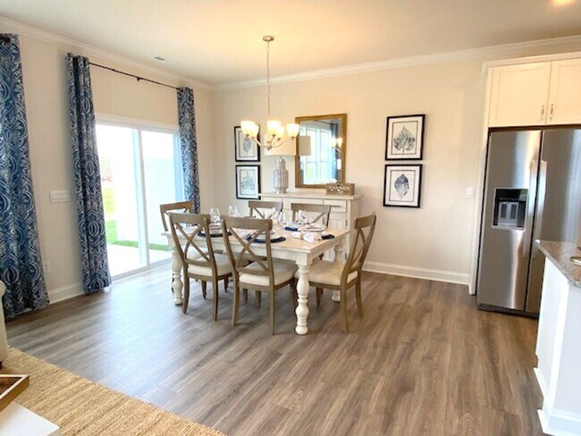 Photo - Newer Construction Townhome in Hendersonville