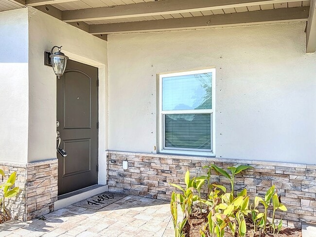 Photo - 21402 Meehan Ave
