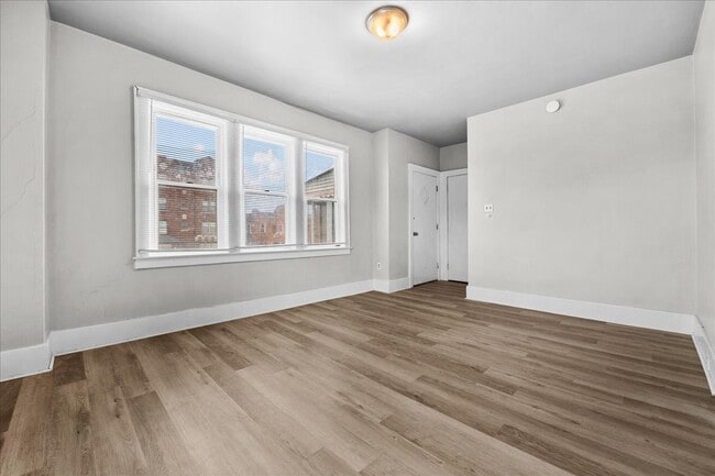 Photo - 13302 La Salle Blvd Unit 2