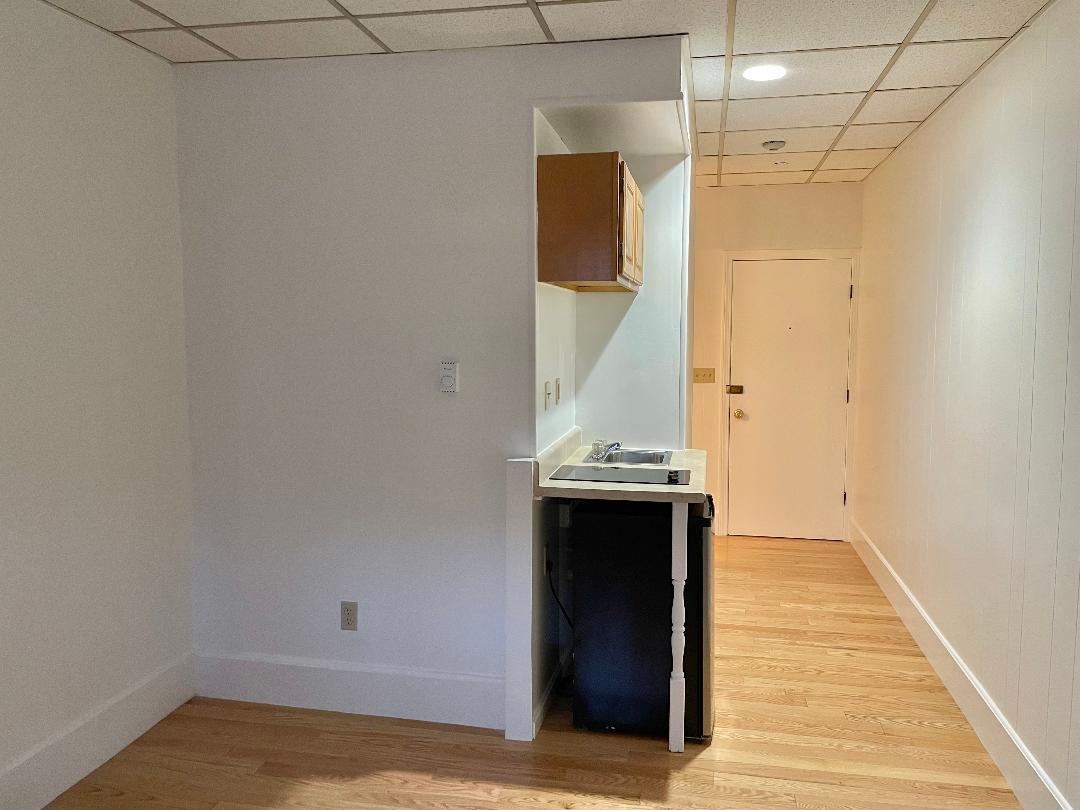 Photo - 262 Newbury St