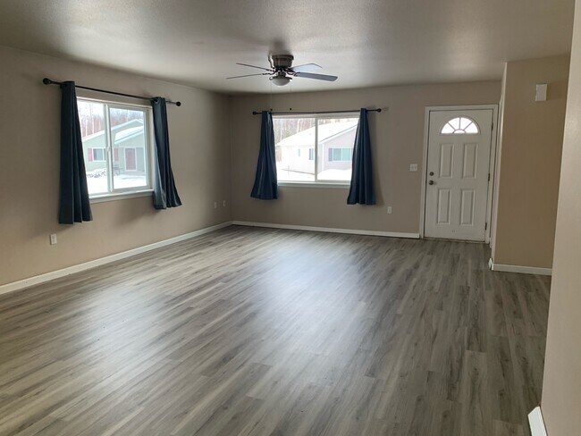 Photo - 2355 W Eagles Nest Cir