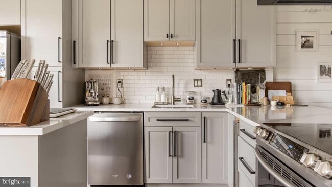 Photo - 114 Roberts Ln Unit 101