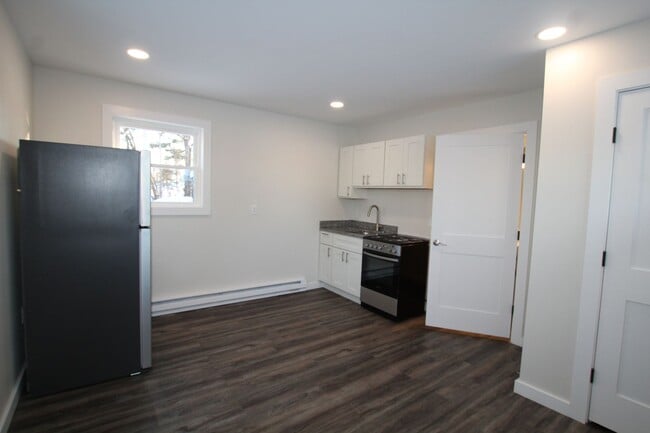 Photo - Beautifully remodeled and completed effici... Unit 14311 Rt. 9W  -  9