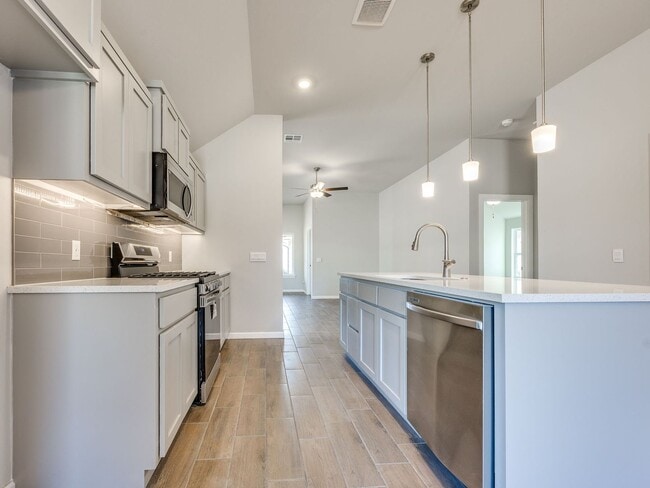 Photo - 1117 SW 139th Ter