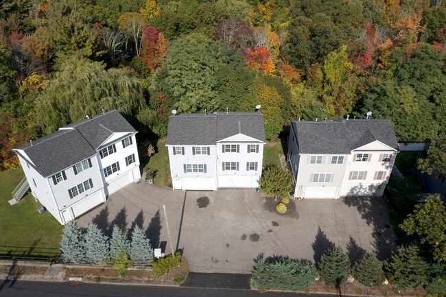 Building Photo - 81 Mountain Rental