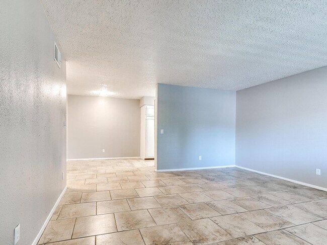 Photo - Avery Square Apartments