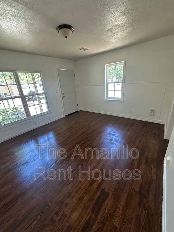 Photo - 1619 Bellaire St