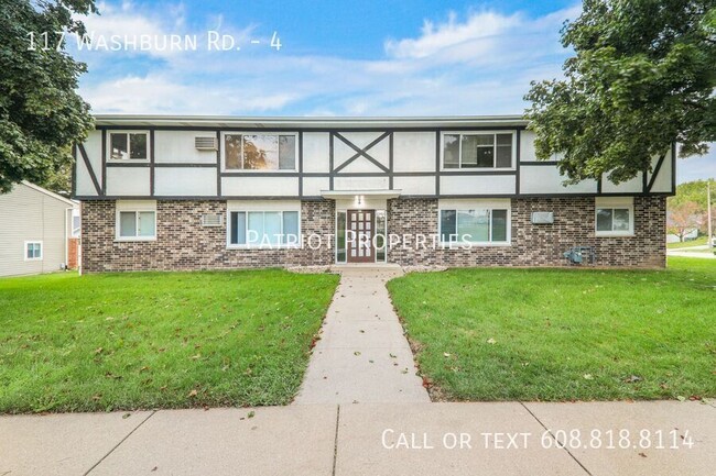 2 bedroom/ 1 bath apartment in Deerfield, WI - 2 bedroom/ 1 bath apartment in Deerfield, WI Unidad 4