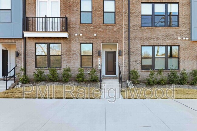 Photo - 1245 S Blount St Unit 201