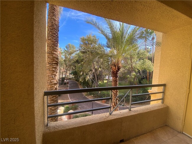 Photo - 230 E Flamingo Rd Unit 202