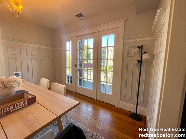 Photo - 209 Chestnut Hill Ave Unidad 2