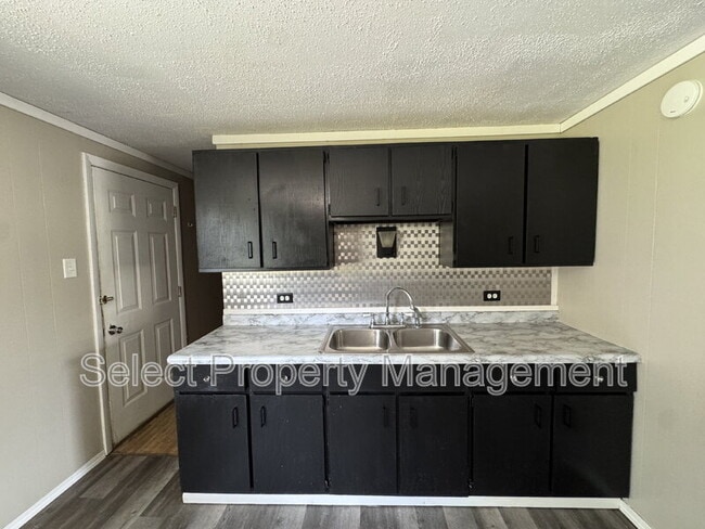 Photo - 1210 Asbury Dr