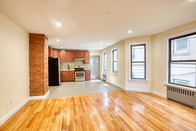Photo - 180 Willow St Unit 1st FL