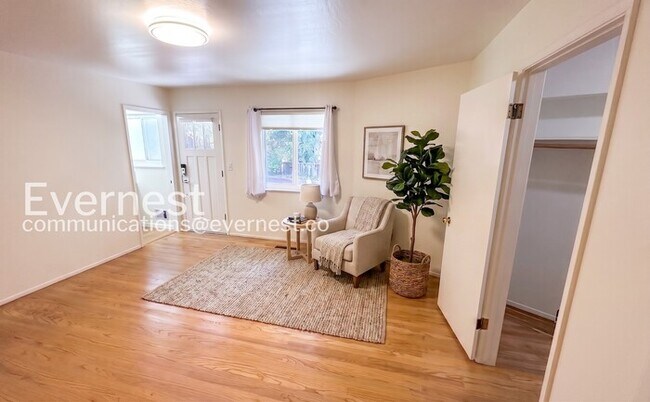 Photo - 4-Bed/2-Bath/Available Now!