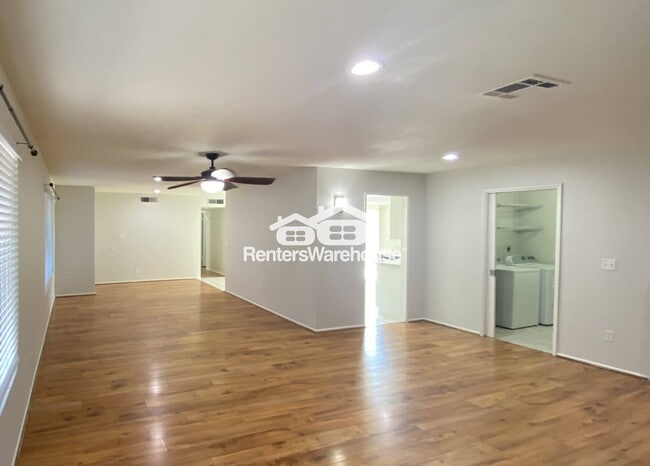 Photo - 1963 W Greenbriar Dr