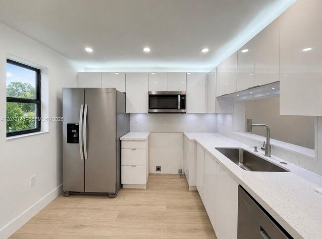 Photo - 10985 SW 107th St Unidad 105