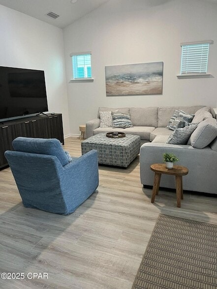 Photo - 8726 Pencil thin Ave