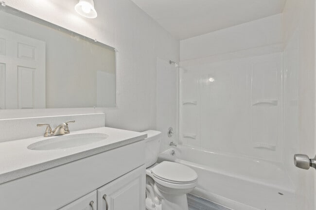 Photo - 1209 Euclid Ave