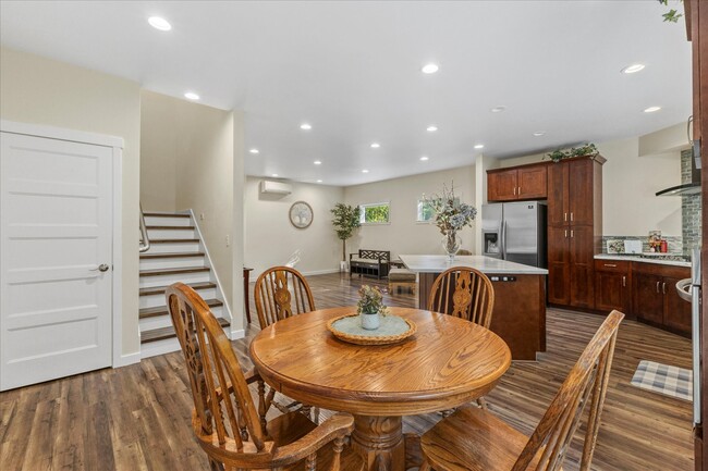 GREAT ROOM - 323 3rd Pl NW