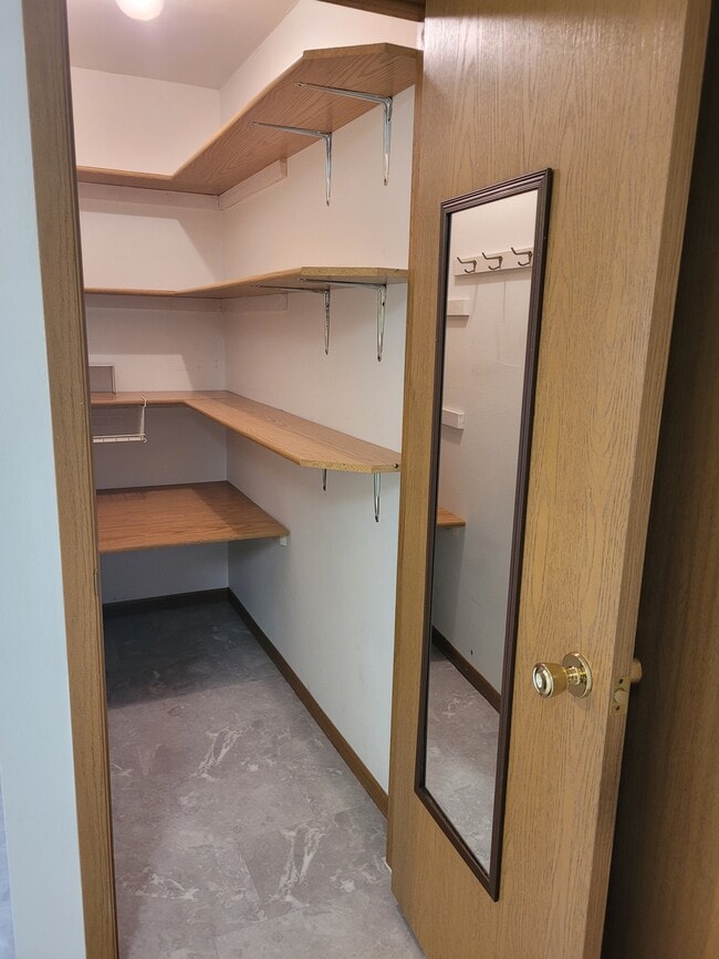 PANTRY - 1101 W Elm Ave Unit 1