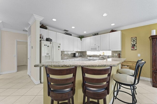 Photo - 8492 Breezy Oak Way