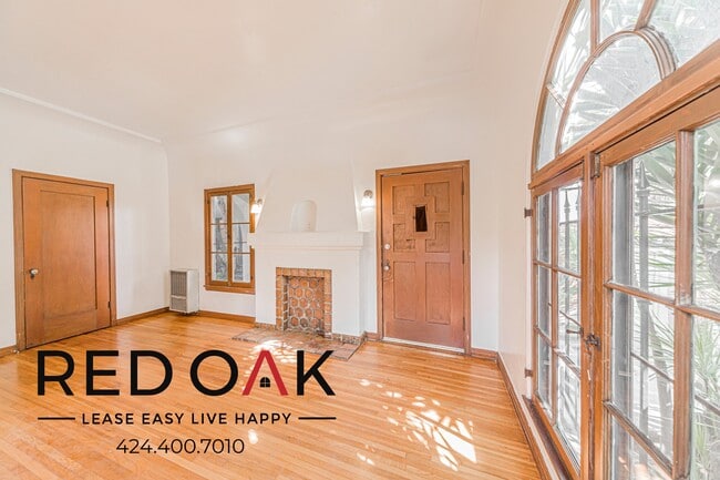 Photo - 3963 W 7th St Unidad 1