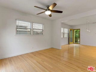 Photo - 906 Venezia Ave Unit B