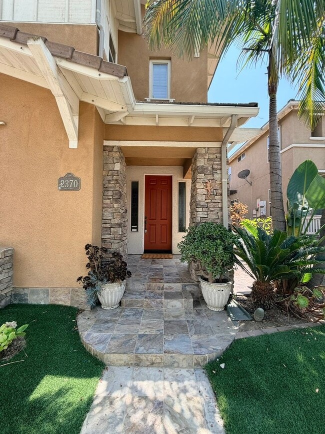 Photo - 2370 Arbor View St