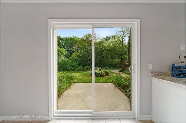 Photo - 450 Valley Dr