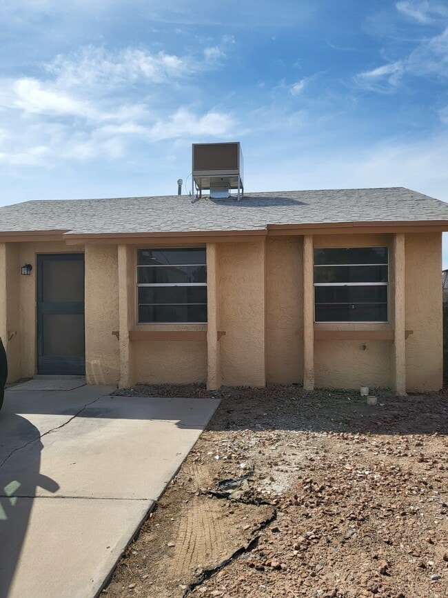 Building Photo - 204 Prado Rd Rental