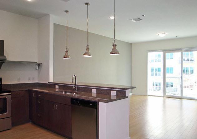 Photo - 1915 Broadway St Unidad b3