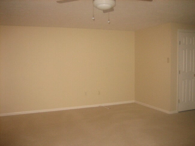 Photo - Beautiful 2 bedroom 2 bathroom First Floor Condo in Bel Air