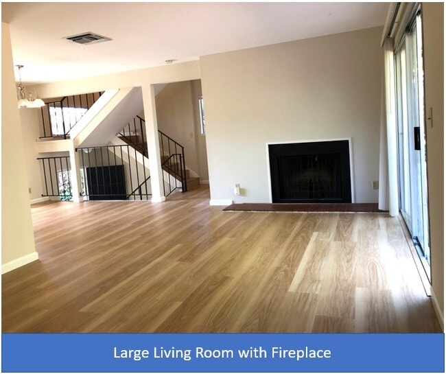 Photo - 10136 Alpine Dr Unit 4